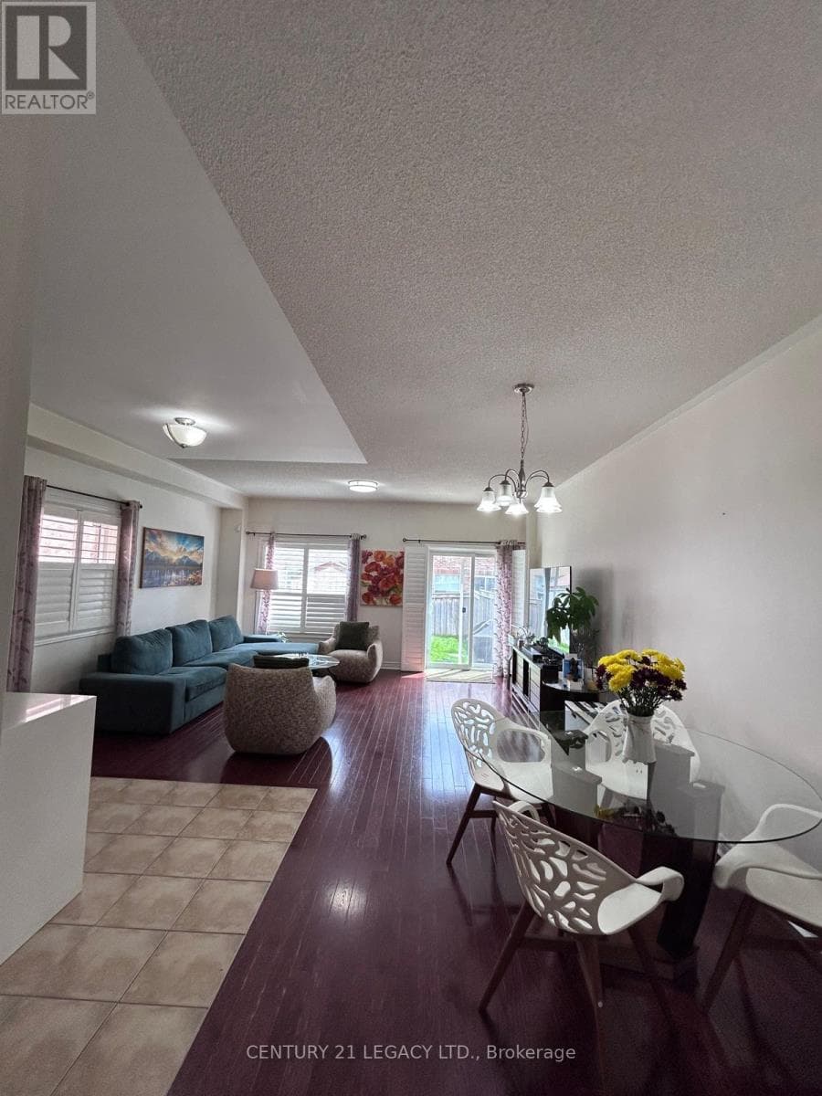 Single Family at 385 Comiskey Crescent, Mississauga (Meadowvale Village), Ontario - Photo 3 - RE/MAX Garden City Realty