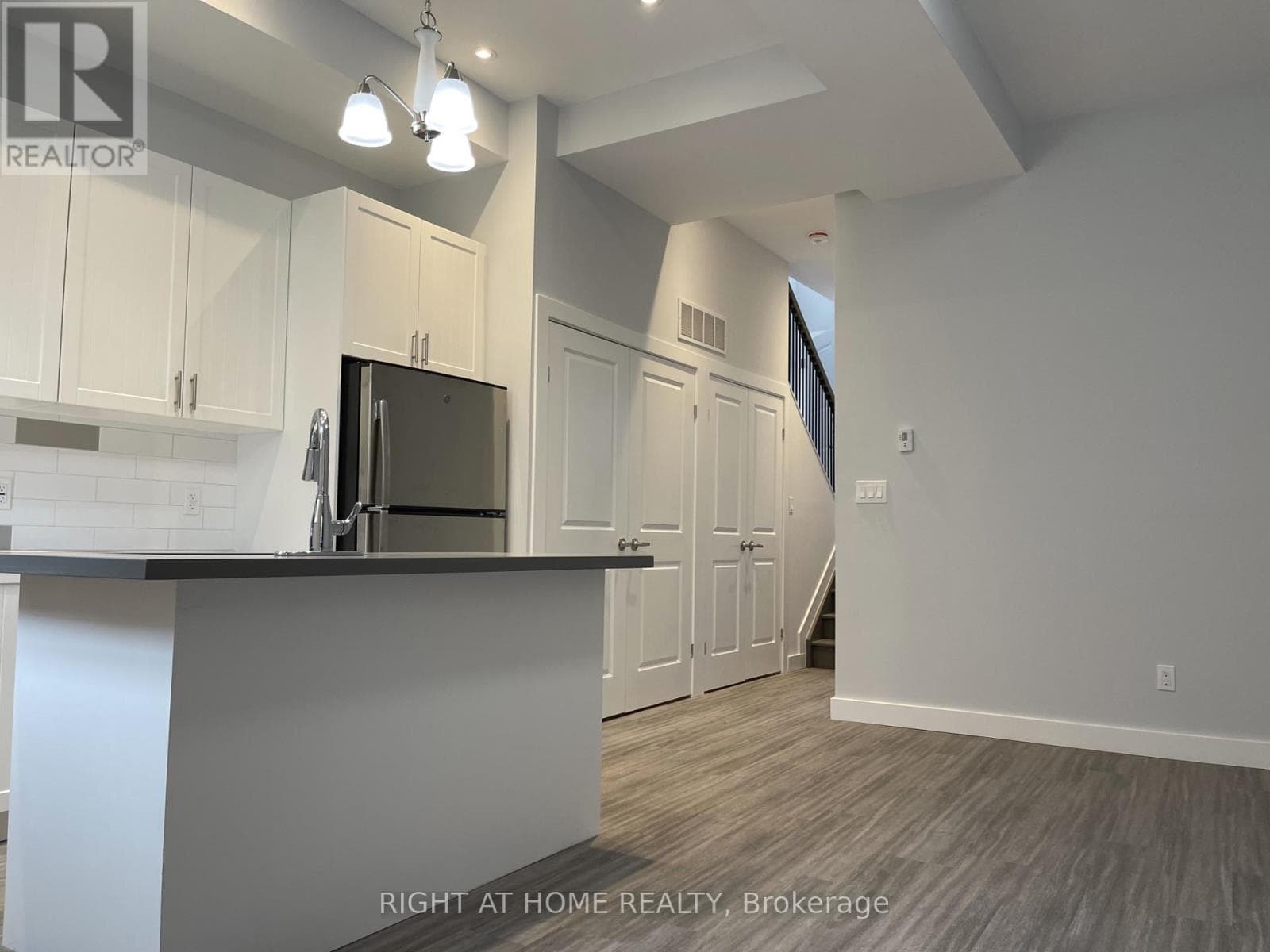 Single Family at 980 Ossington Avenue, Toronto (Dovercourt-Wallace Emerson-Junction), Ontario - Photo 10 - RE/MAX Garden City Realty