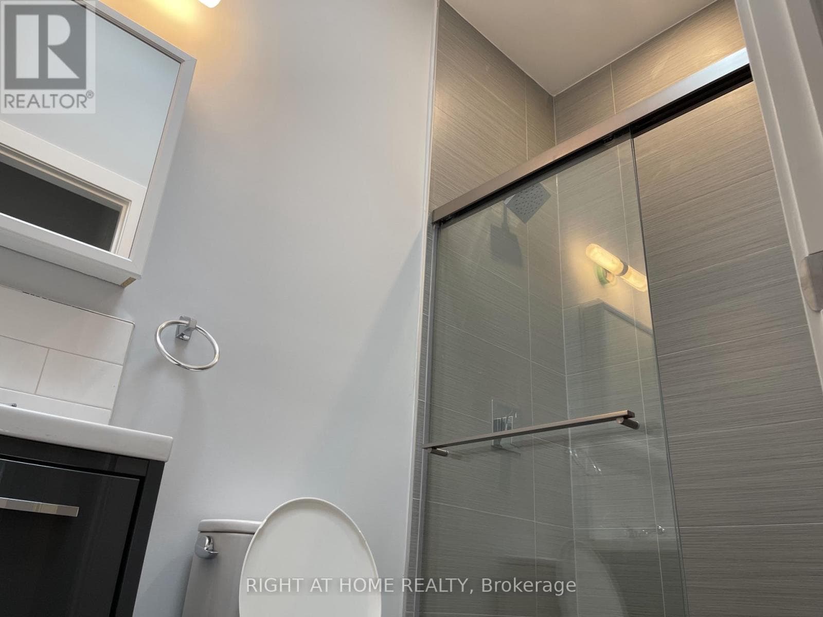 Single Family at 980 Ossington Avenue, Toronto (Dovercourt-Wallace Emerson-Junction), Ontario - Photo 3 - RE/MAX Garden City Realty