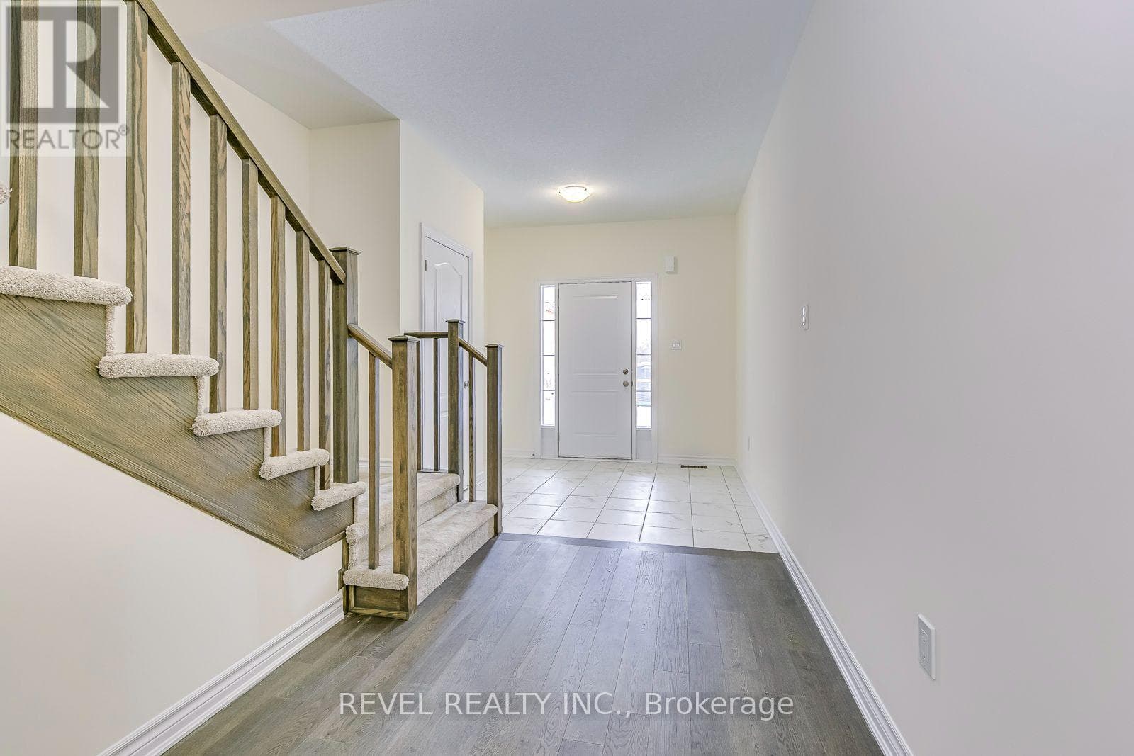 Single Family at 26 Hutchison Road, Guelph (Kortright East), Ontario - Photo 5 - RE/MAX Garden City Realty