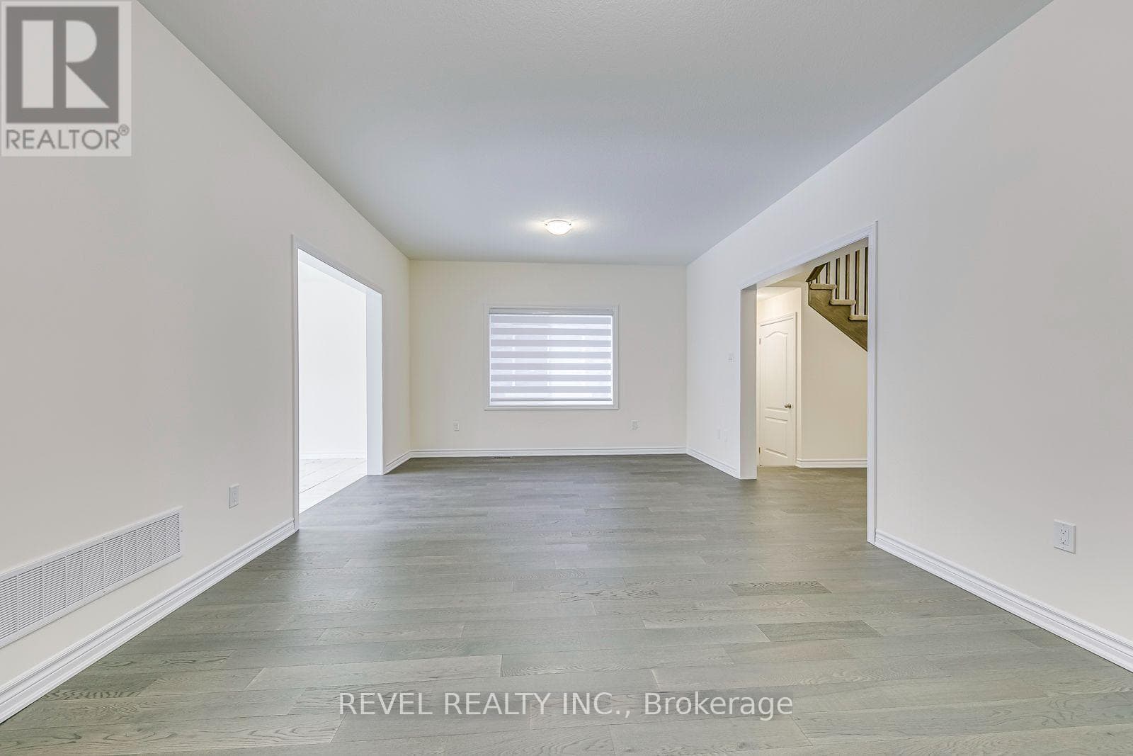 Single Family at 26 Hutchison Road, Guelph (Kortright East), Ontario - Photo 8 - RE/MAX Garden City Realty