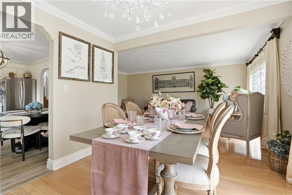 Single Family at 710 CONCESSION 2 Road, Niagara-on-the-Lake, Ontario - Photo 9 - RE/MAX Garden City Realty
