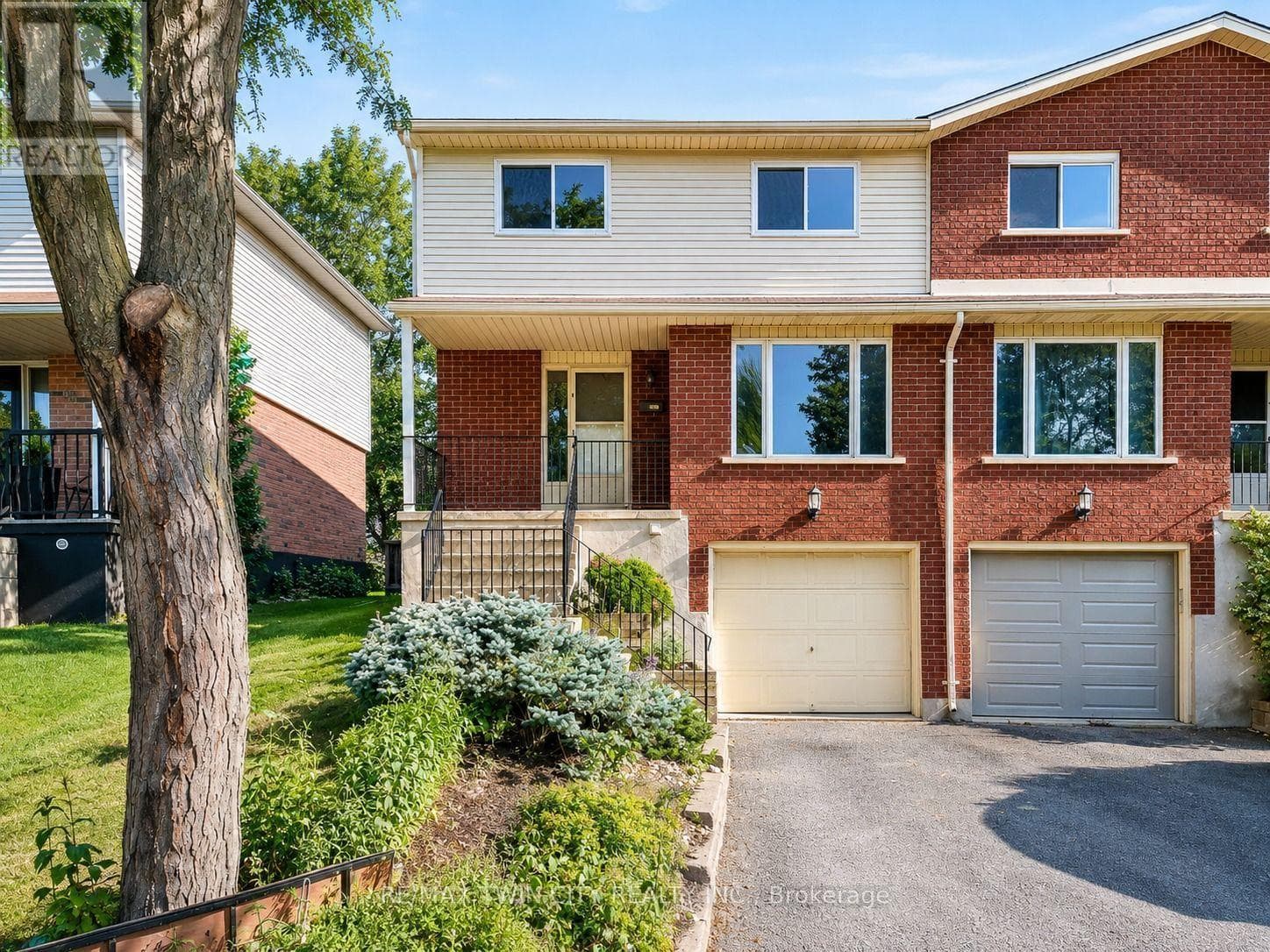 68 Old Huron Court