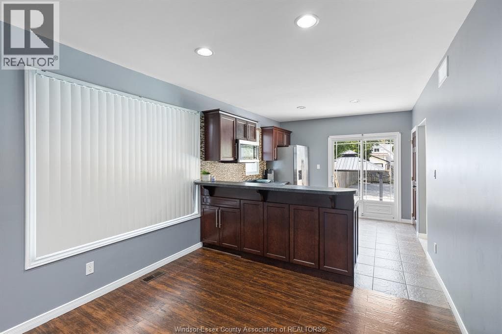 Single Family at 1167 PIERRE Avenue, Windsor, Ontario - Photo 4 - RE/MAX Garden City Realty