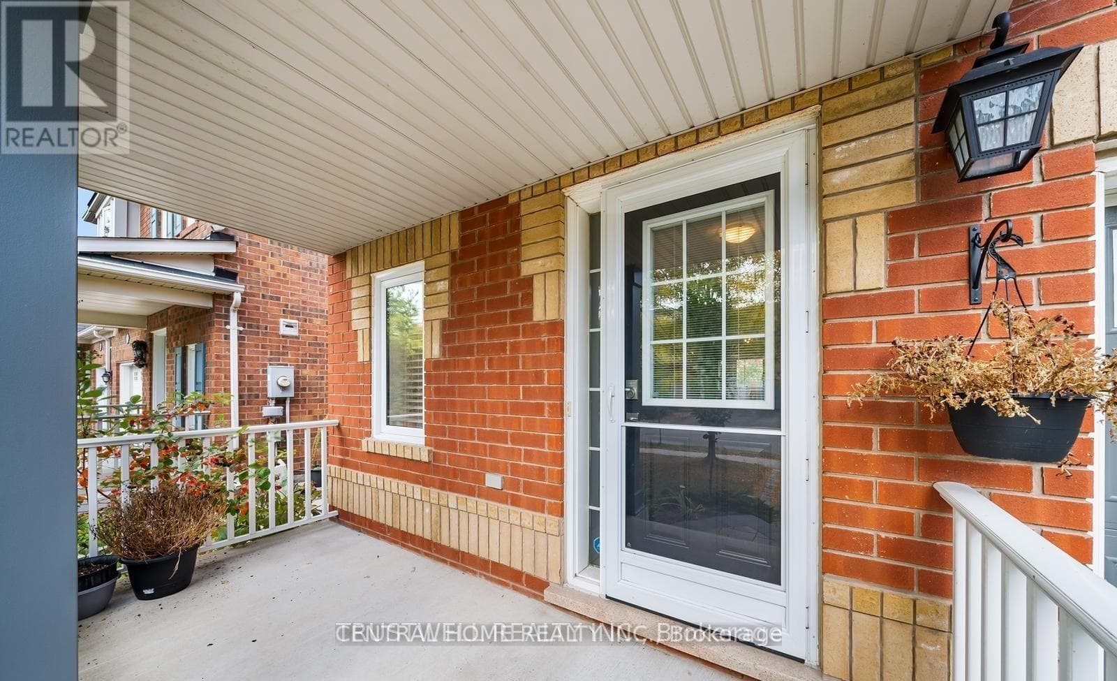 Single Family at 255 Chilcott Crescent, Newmarket (Woodland Hill), Ontario - Photo 3 - RE/MAX Garden City Realty