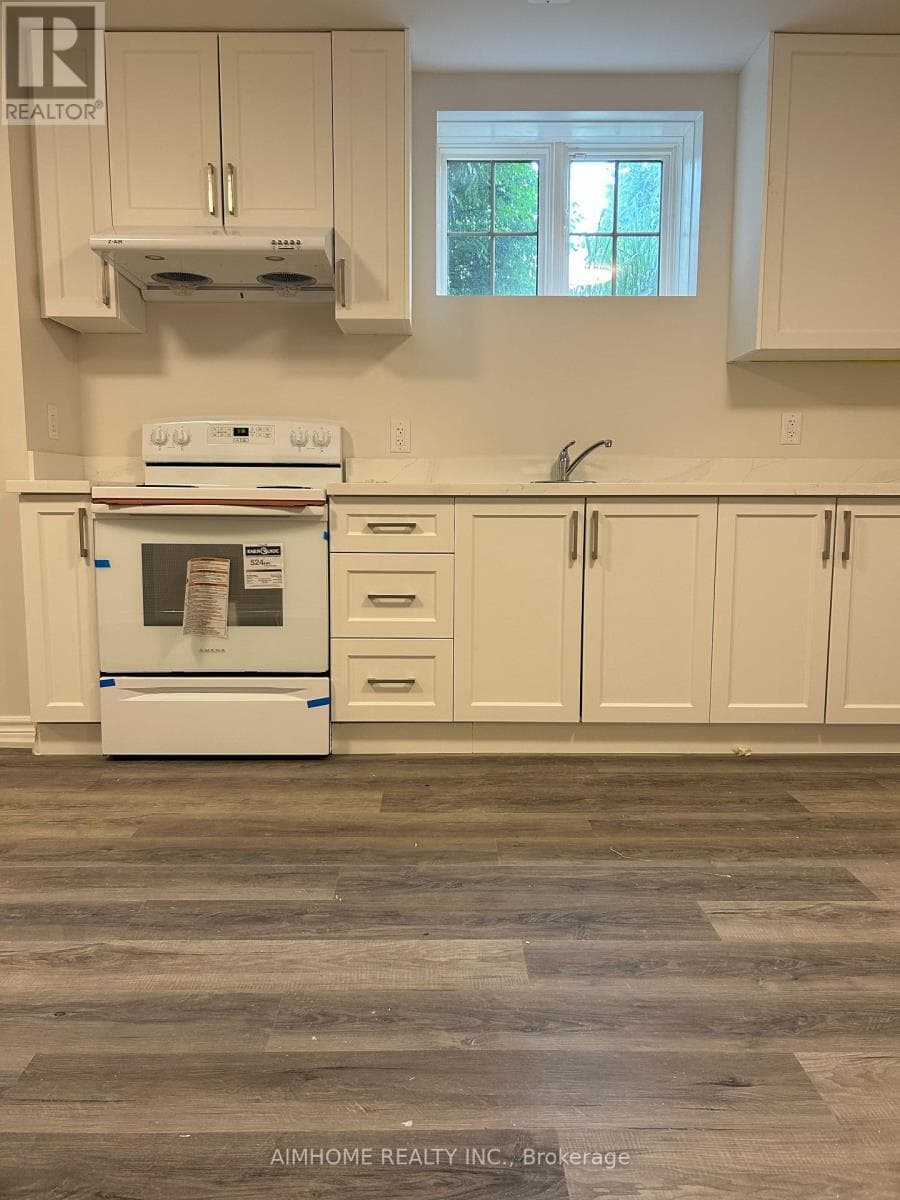 Single Family at LegBsmt- 27 Maple Edge Lane, Whitby (Williamsburg), Ontario - Photo 5 - RE/MAX Garden City Realty