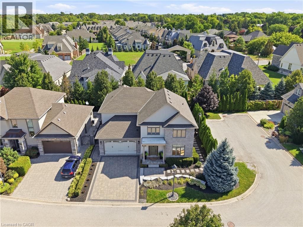 Single Family at 4 MERITAGE Lane, Niagara-on-the-Lake, Ontario - Photo 4 - RE/MAX Garden City Realty