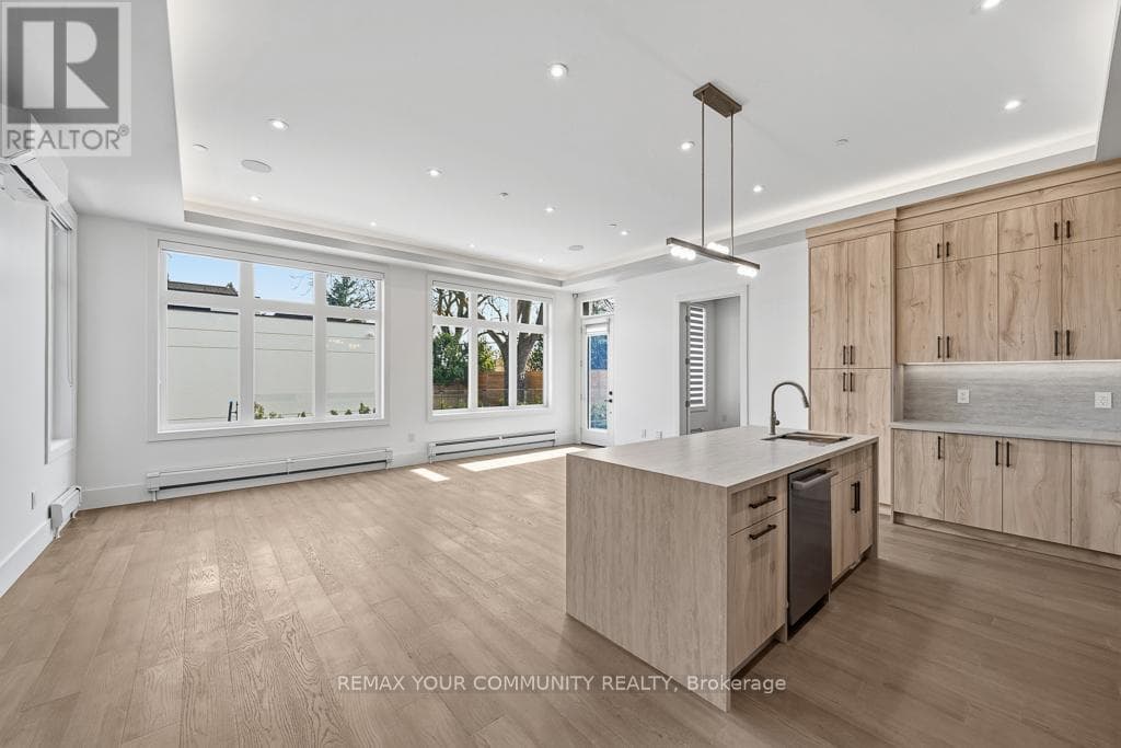 Multi-family at 217 Churchill Avenue, Toronto (Willowdale West), Ontario - Photo 6 - RE/MAX Garden City Realty