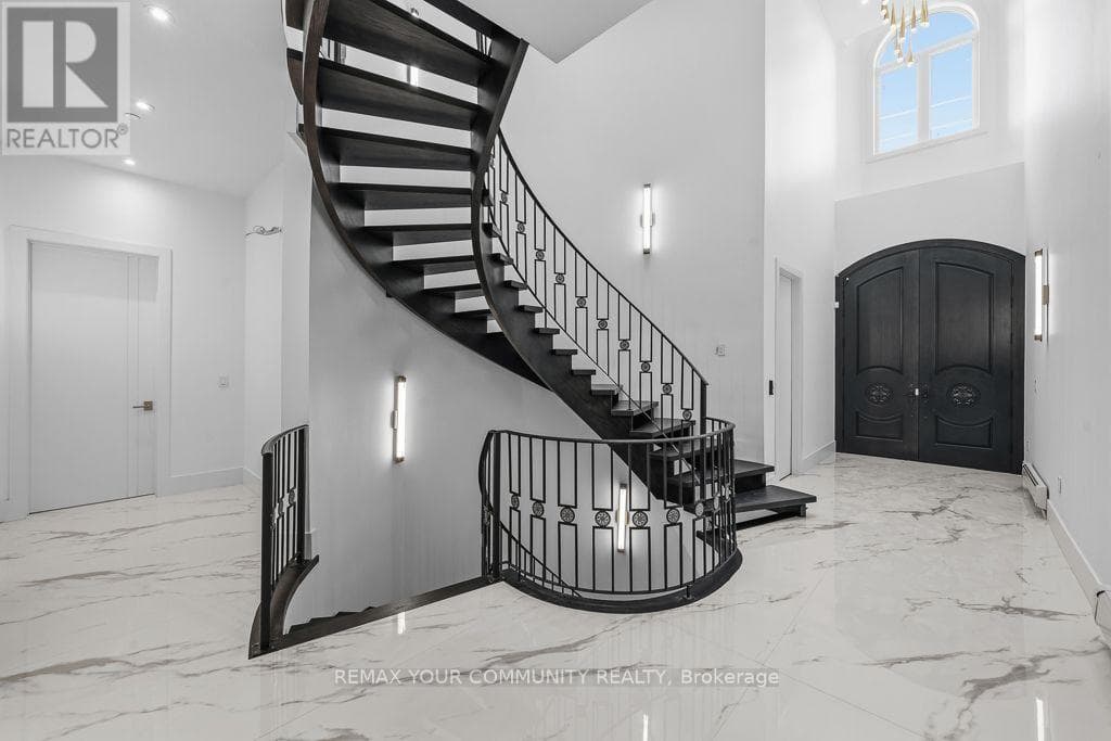 Multi-family at 217 Churchill Avenue, Toronto (Willowdale West), Ontario - Photo 3 - RE/MAX Garden City Realty