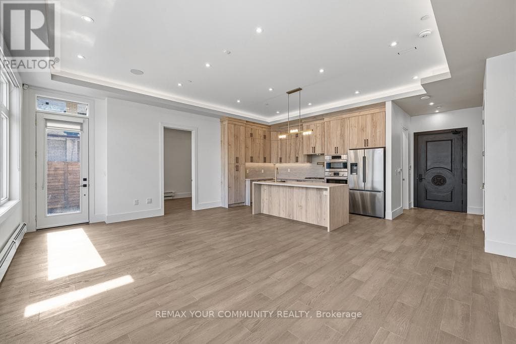 Multi-family at 217 Churchill Avenue, Toronto (Willowdale West), Ontario - Photo 7 - RE/MAX Garden City Realty