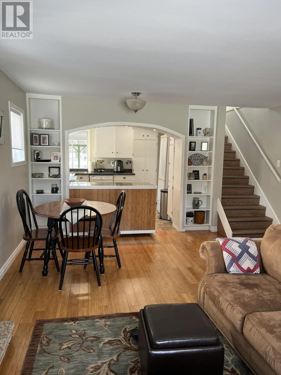Single Family at , Fort Frances, Ontario - Photo 5 - RE/MAX Garden City Realty