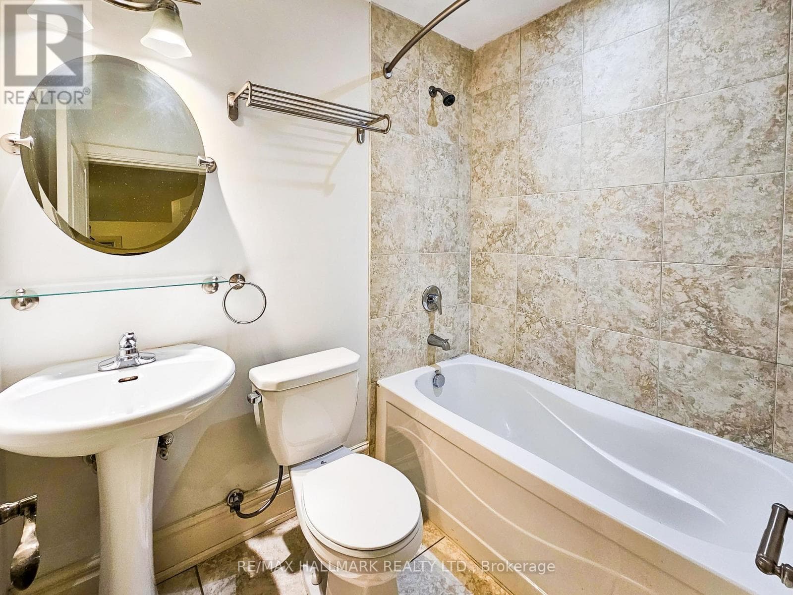 Single Family at Basement 2- 22 Roberta Drive, Toronto (Englemount-Lawrence), Ontario - Photo 10 - RE/MAX Garden City Realty