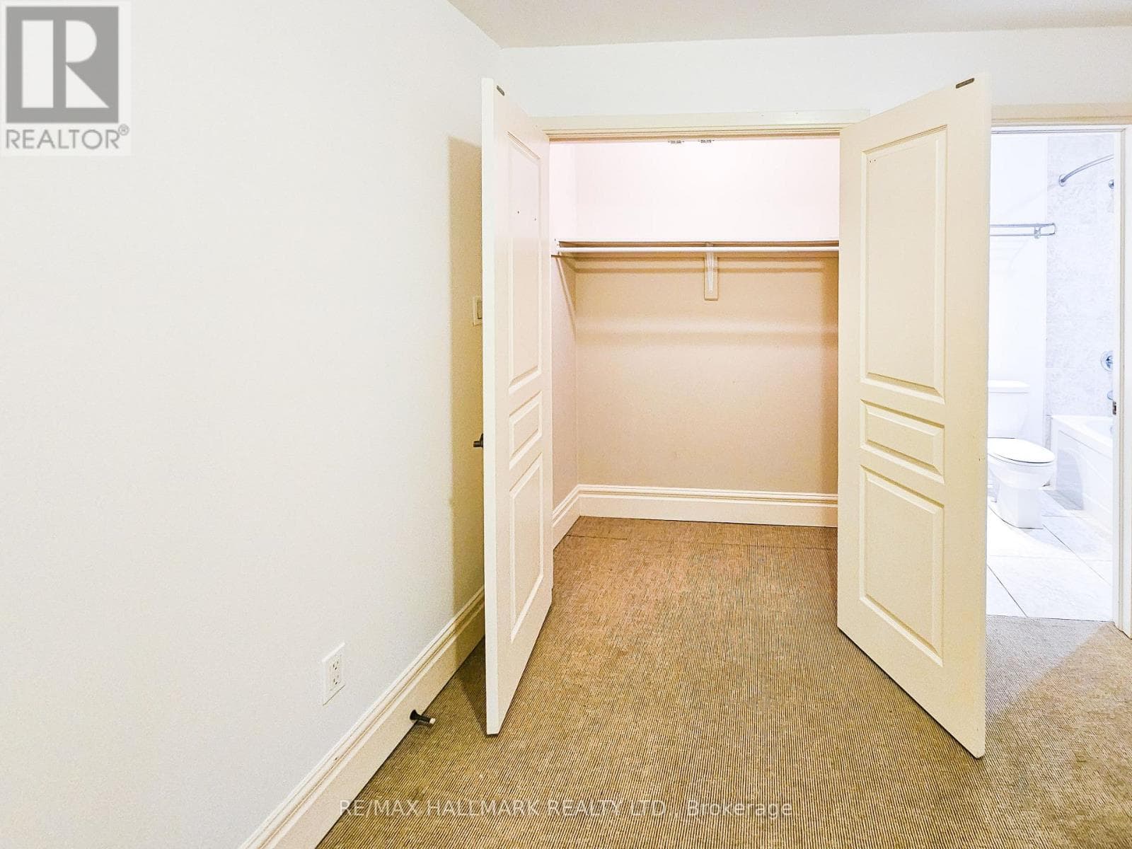 Single Family at Basement 2- 22 Roberta Drive, Toronto (Englemount-Lawrence), Ontario - Photo 9 - RE/MAX Garden City Realty