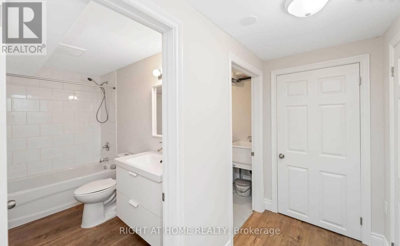Single Family at 459 Nipigon Street, Oshawa (McLaughlin), Ontario - Photo 9 - RE/MAX Garden City Realty
