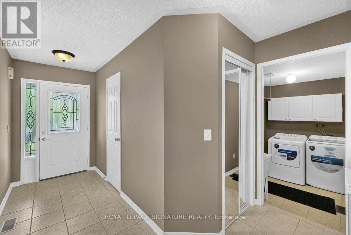 Single Family at 19 Mossgrove Crescent, Brampton (Northwest Sandalwood Parkway), Ontario - Photo 5 - RE/MAX Garden City Realty