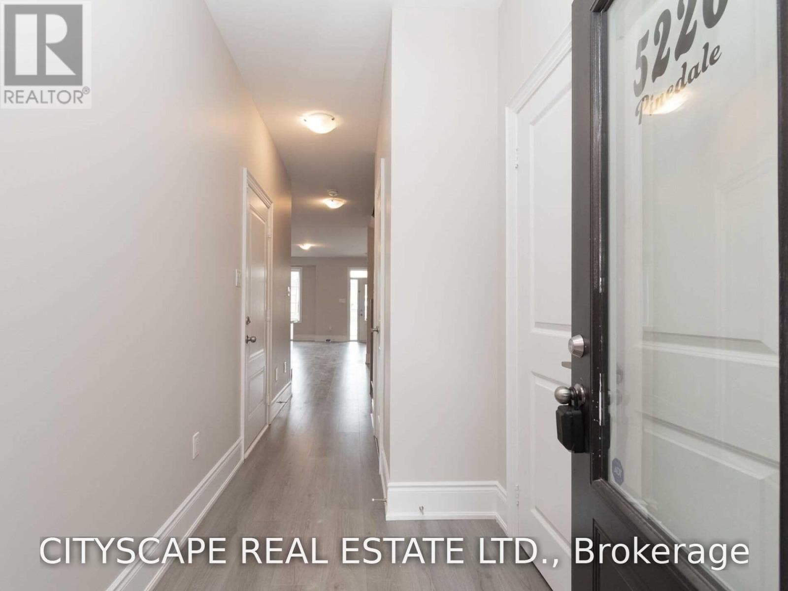 Single Family at 5226 Pinedale Drive, Burlington (Appleby), Ontario - Photo 4 - RE/MAX Garden City Realty