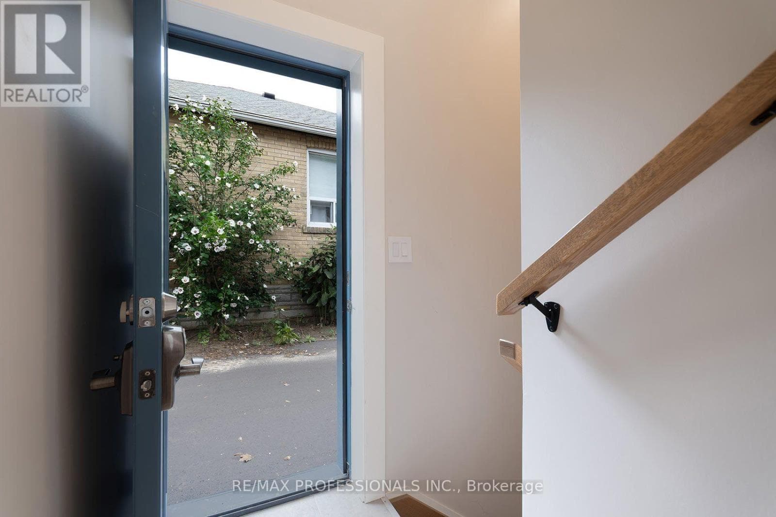 Single Family at 57 Enfield Avenue, Toronto (Long Branch), Ontario - Photo 3 - RE/MAX Garden City Realty