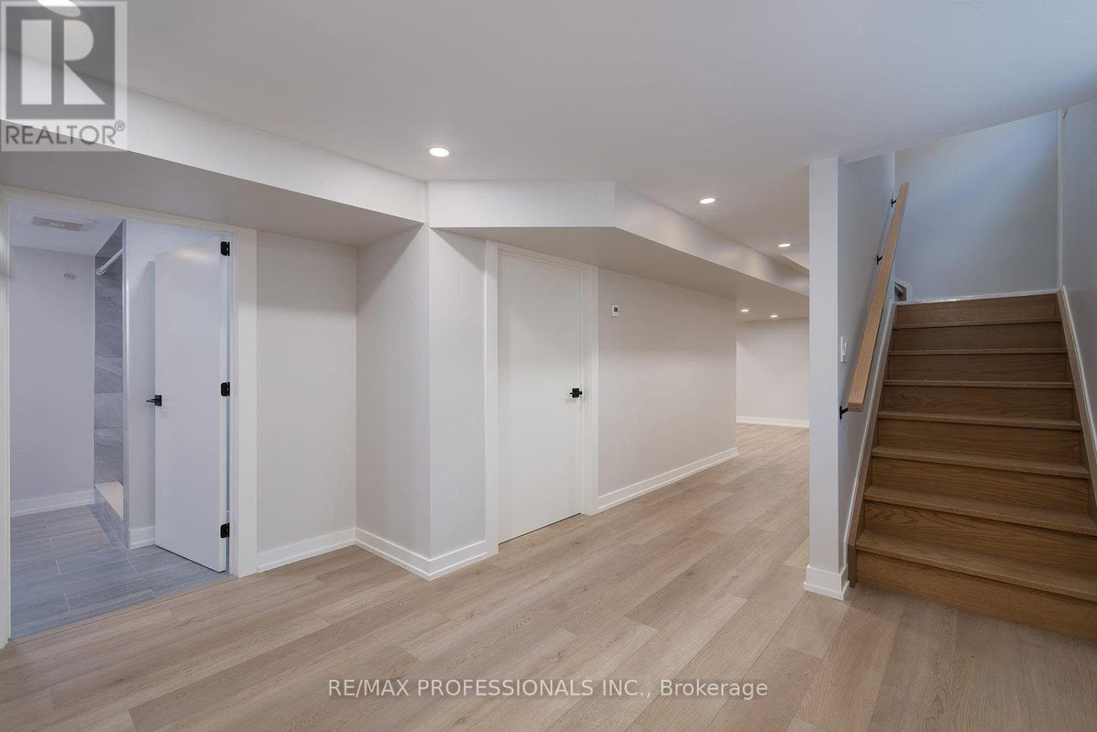 Single Family at 57 Enfield Avenue, Toronto (Long Branch), Ontario - Photo 4 - RE/MAX Garden City Realty