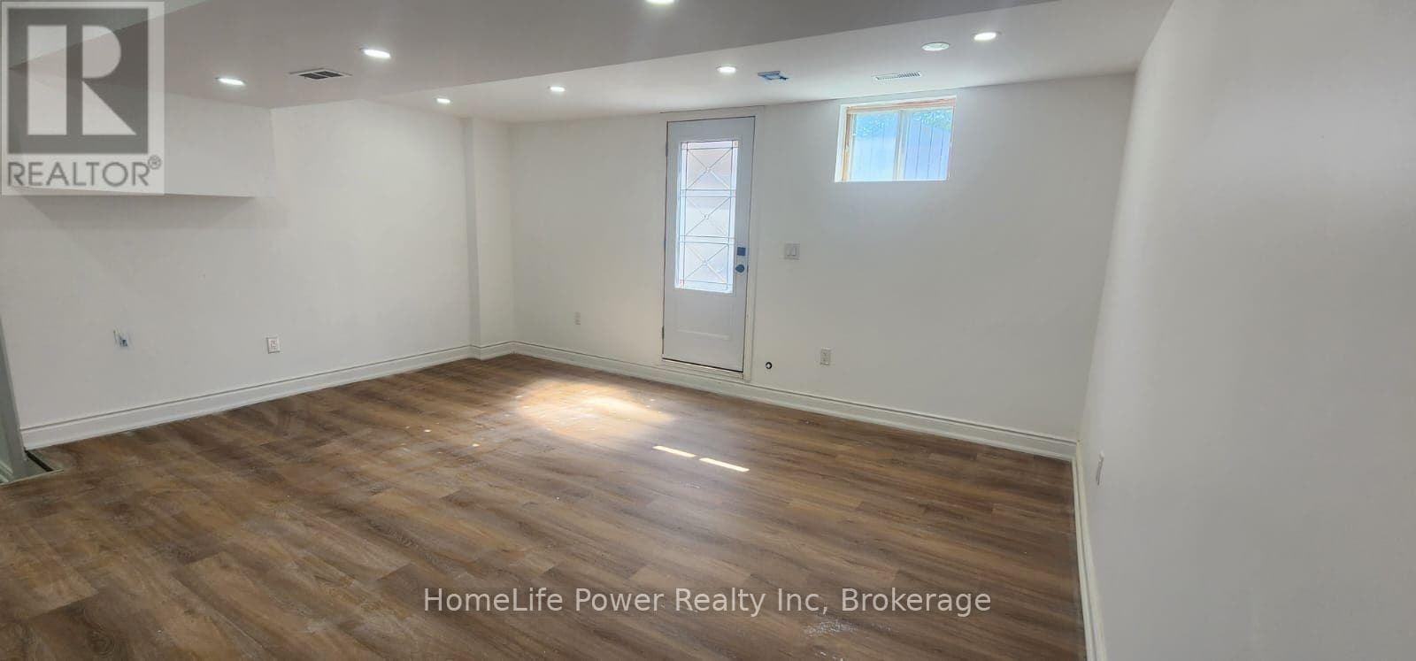 Single Family at Basement- 6 Hollyberry Place, Guelph (Willow West/Sugarbush/West Acres), Ontario - Photo 2 - RE/MAX Garden City Realty