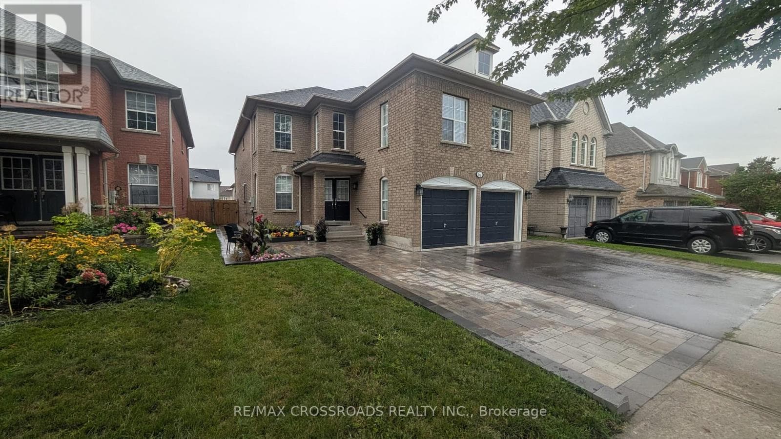 Single Family at Lower- 67 Medland Avenue, Whitby (Williamsburg), Ontario - Photo 2 - RE/MAX Garden City Realty