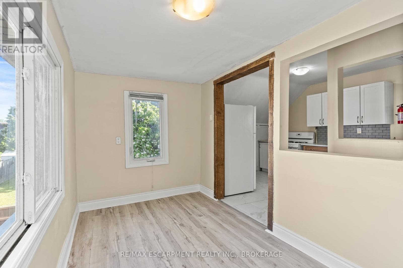 Multi-family at Upper- 1 West Street, Thorold (Thorold Downtown), Ontario - Photo 9 - RE/MAX Garden City Realty