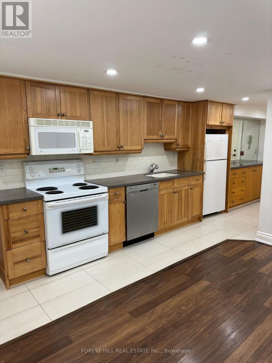 Single Family at B1- 105 Balmoral Avenue, Toronto (Yonge-St. Clair), Ontario - Photo 2 - RE/MAX Garden City Realty