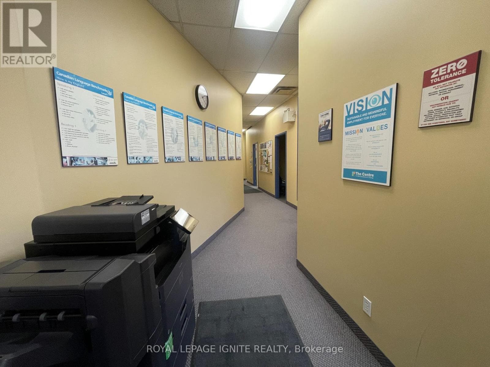 Retail at 10 & 11- 1395 Abbeywood Drive, Oakville (GA Glen Abbey), Ontario - Photo 4 - RE/MAX Garden City Realty