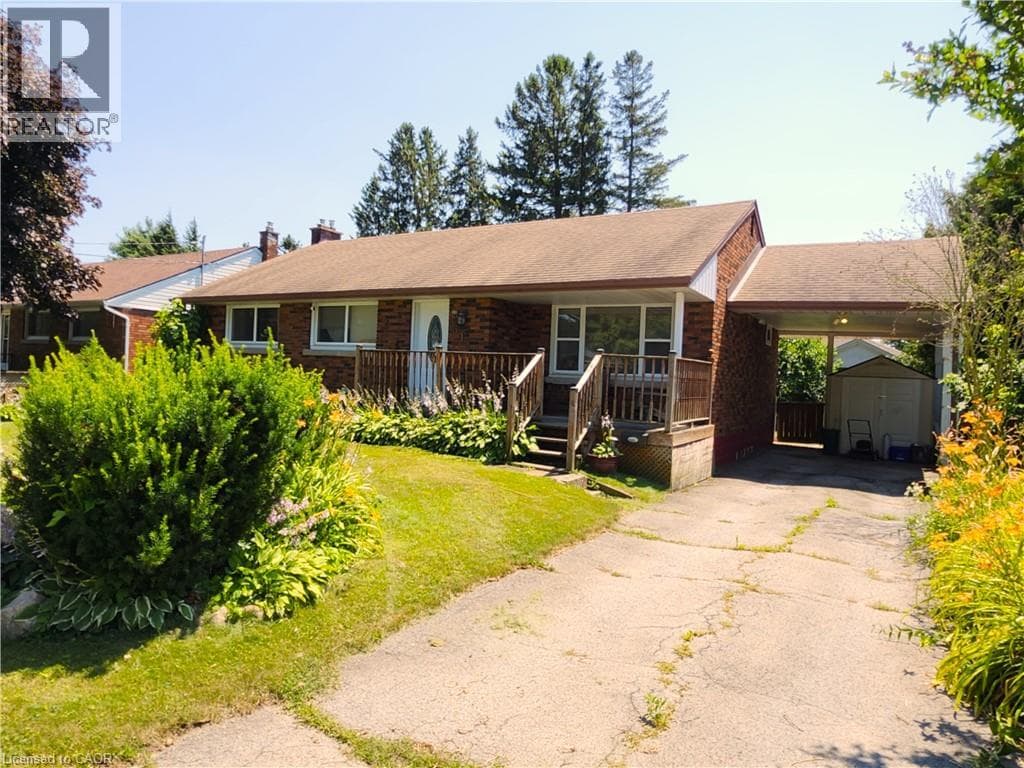 Single Family at 6142 SCOTT Street, Niagara Falls, Ontario - Photo 2 - RE/MAX Garden City Realty