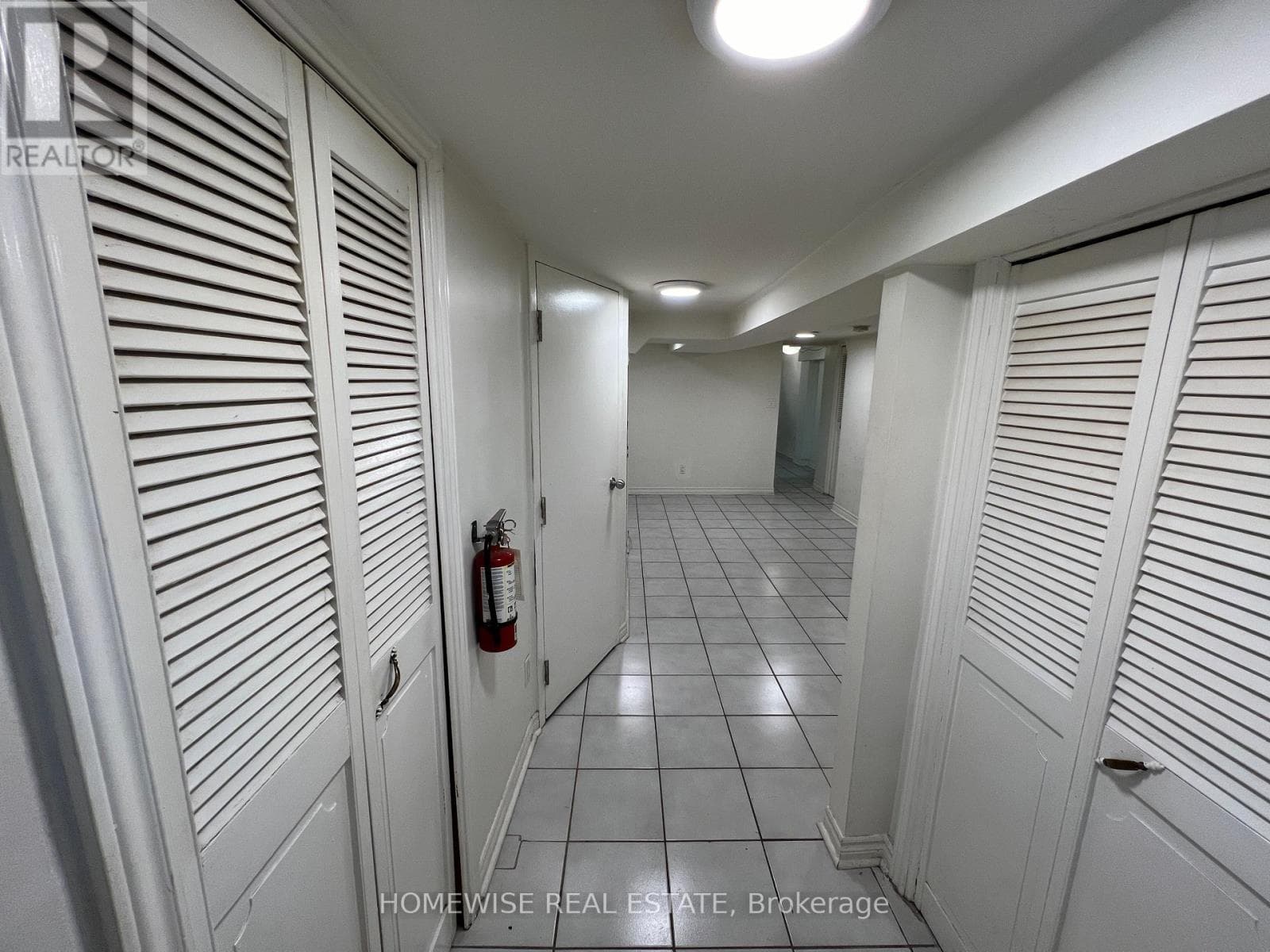 Single Family at Lower- 261 Ossington Avenue, Toronto (Trinity-Bellwoods), Ontario - Photo 10 - RE/MAX Garden City Realty