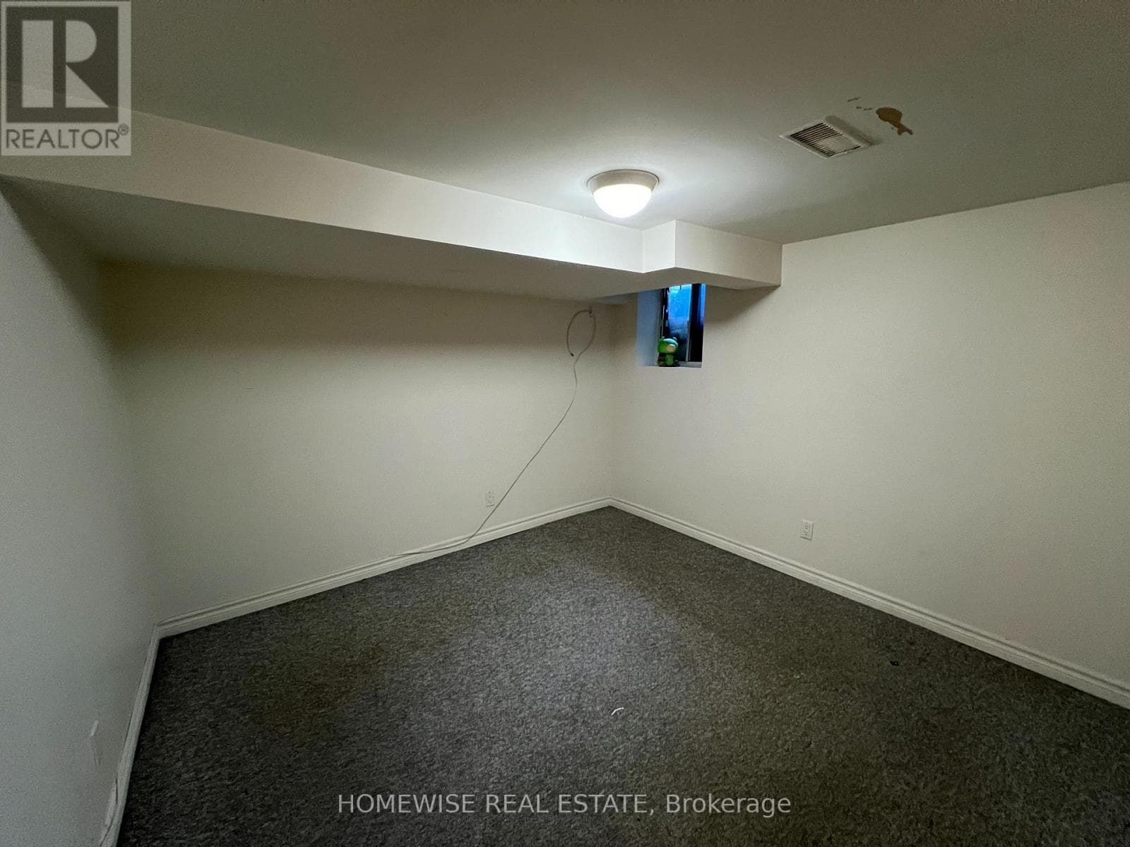 Single Family at Lower- 261 Ossington Avenue, Toronto (Trinity-Bellwoods), Ontario - Photo 7 - RE/MAX Garden City Realty