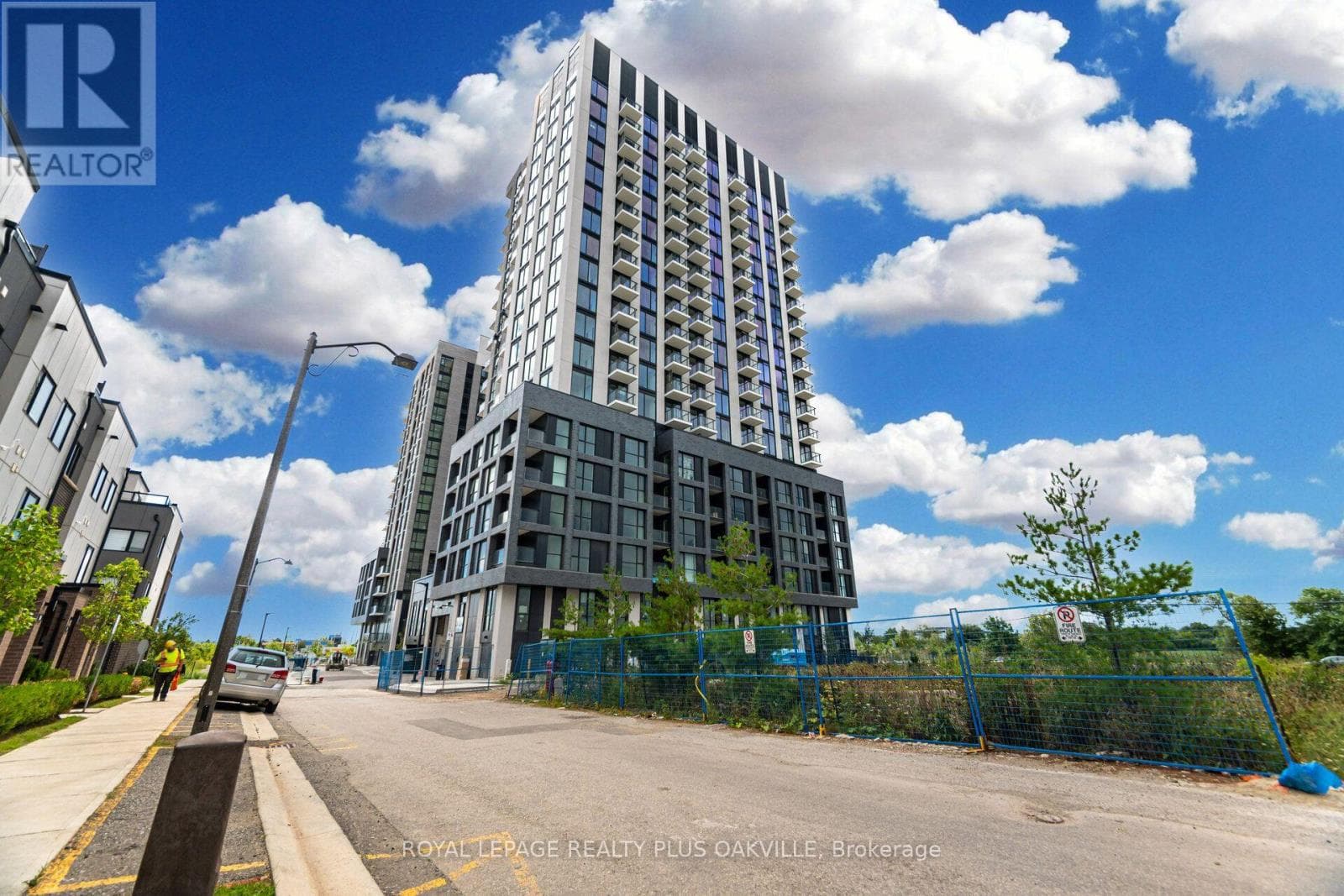 1509- 3079 Trafalgar Road