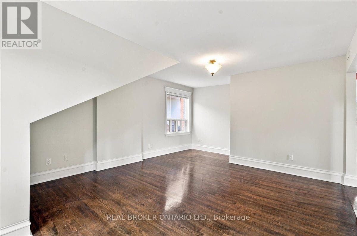 Multi-family at 3- 12 Foxbar Road, Toronto (Yonge-St. Clair), Ontario - Photo 6 - RE/MAX Garden City Realty