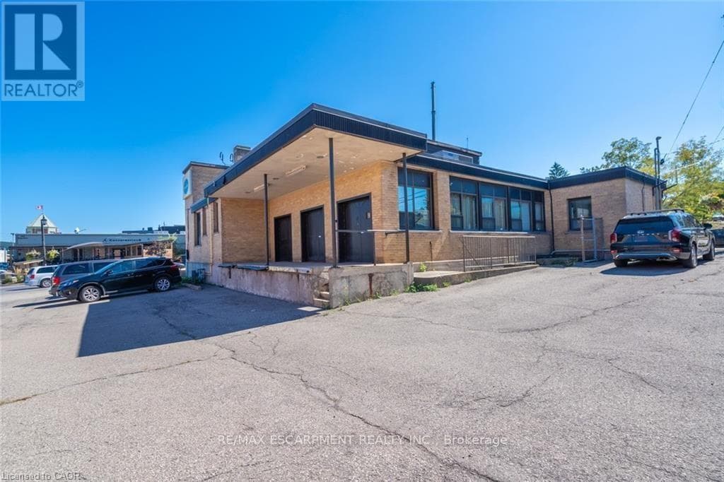 Office at Upper- 5005 King Street, Lincoln (Beamsville), Ontario - Photo 3 - RE/MAX Garden City Realty