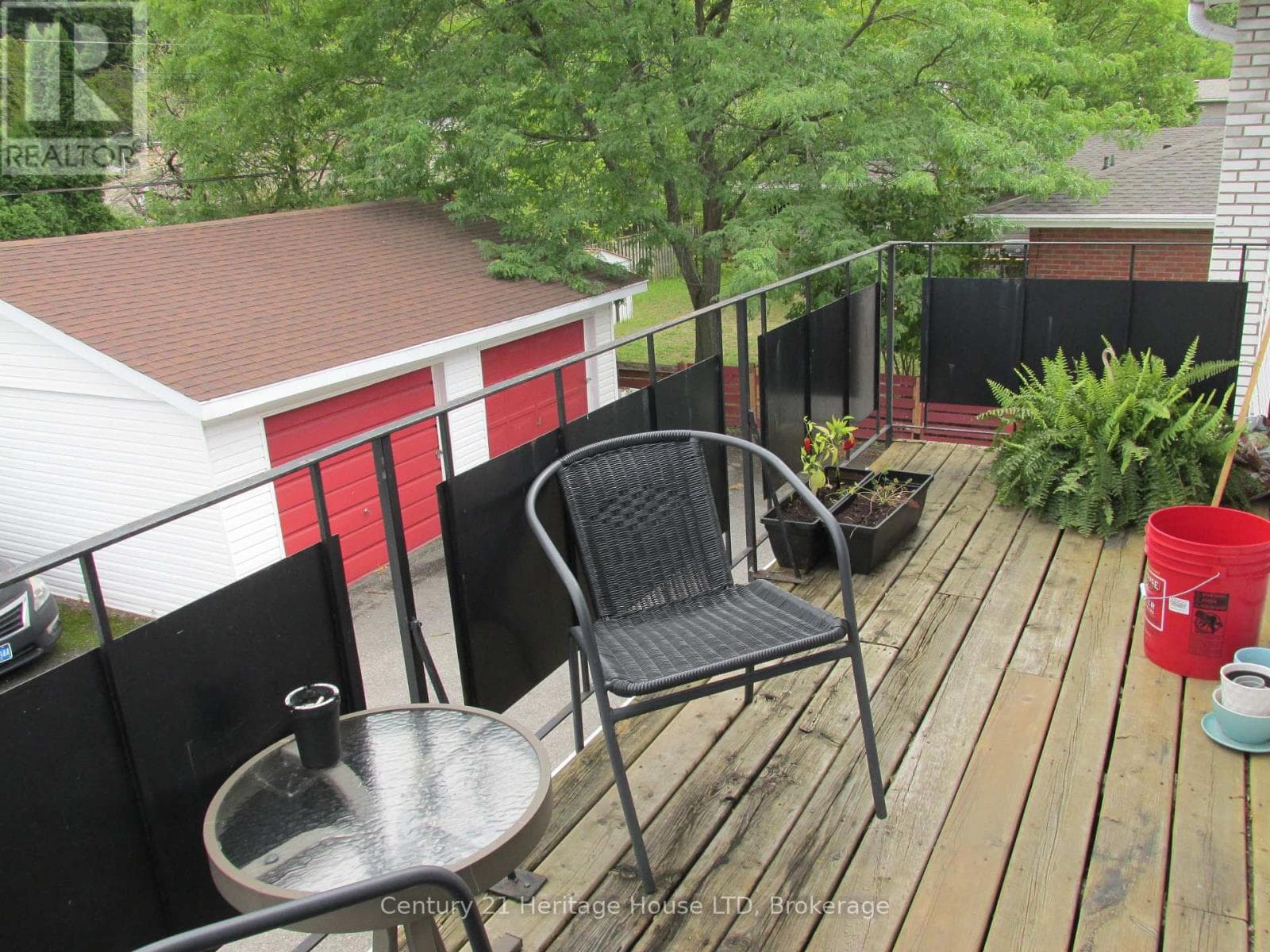 Multi-family at 4- 377 Glenridge Avenue, St. Catharines (Glendale/Glenridge), Ontario - Photo 2 - RE/MAX Garden City Realty