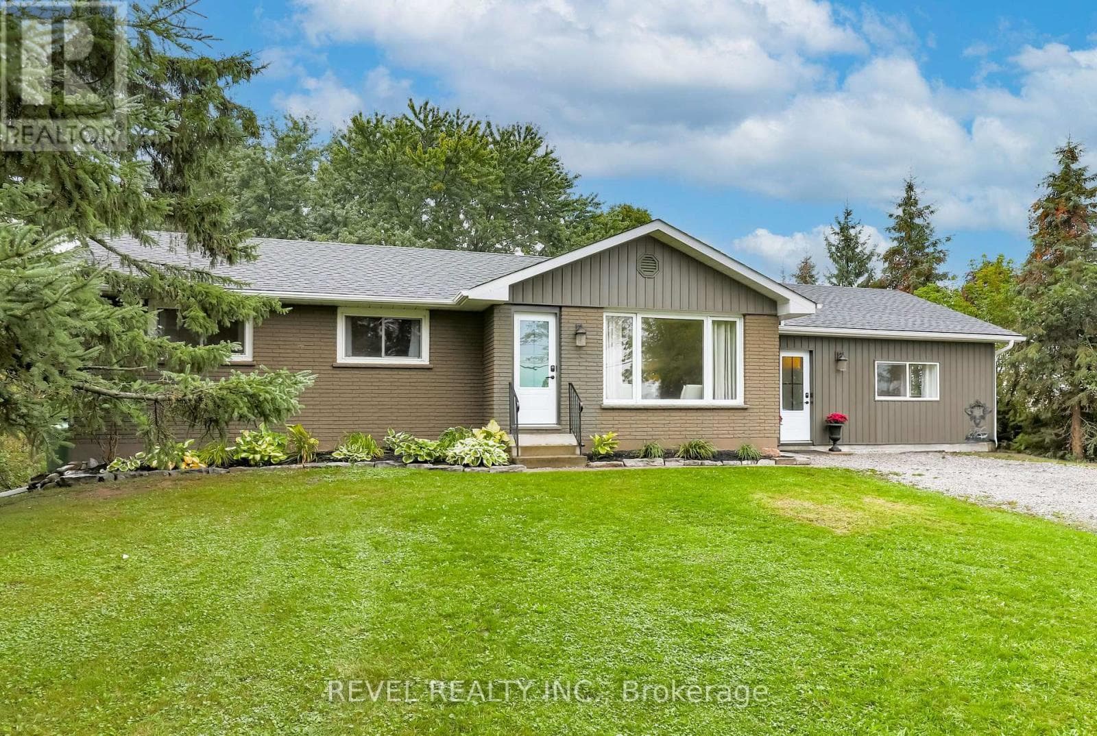 3880 Highway 35