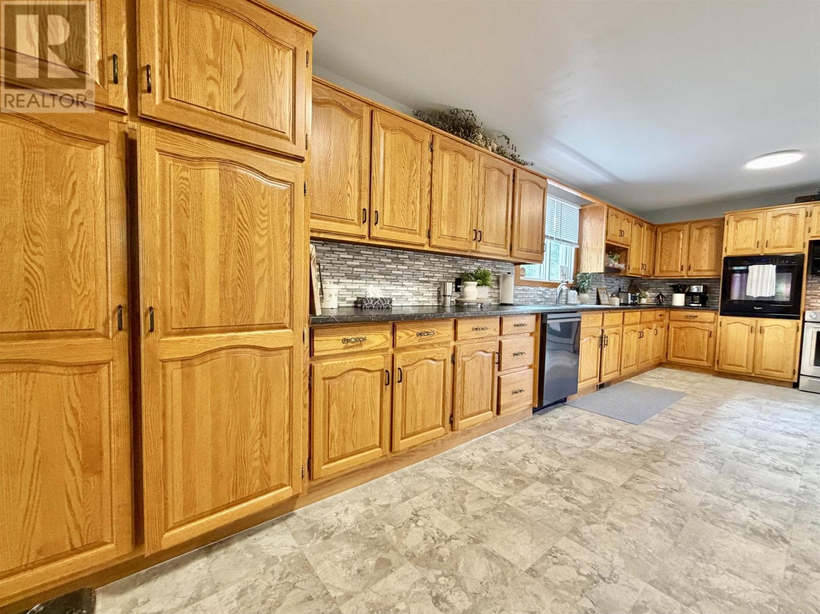 Single Family at , Fort Frances, Ontario - Photo 9 - RE/MAX Garden City Realty