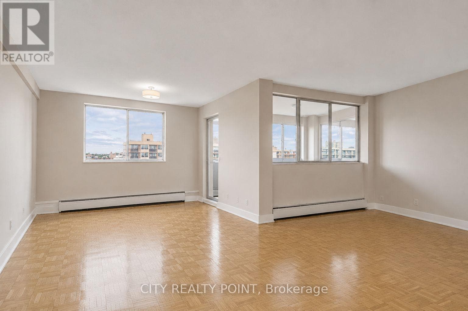Single Family at 1002- 9 Deer Park Crescent, Toronto (Yonge-St. Clair), Ontario - Photo 3 - RE/MAX Garden City Realty