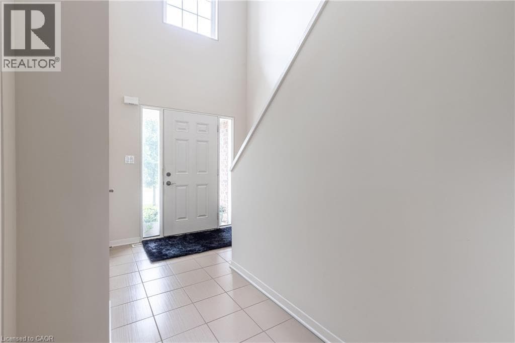 Single Family at 8625 UPPER CANADA Drive, Niagara Falls, Ontario - Photo 3 - RE/MAX Garden City Realty