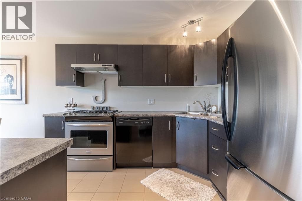 Single Family at 8625 UPPER CANADA Drive, Niagara Falls, Ontario - Photo 8 - RE/MAX Garden City Realty
