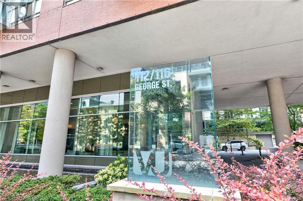 Single Family at 1202- 112 GEORGE Street, Toronto, Ontario - Photo 3 - RE/MAX Garden City Realty