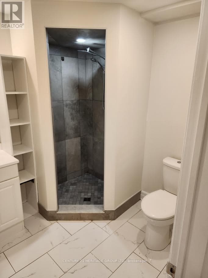 Single Family at Bsmt- 490 Cody Crescent, Newmarket (Central Newmarket), Ontario - Photo 8 - RE/MAX Garden City Realty
