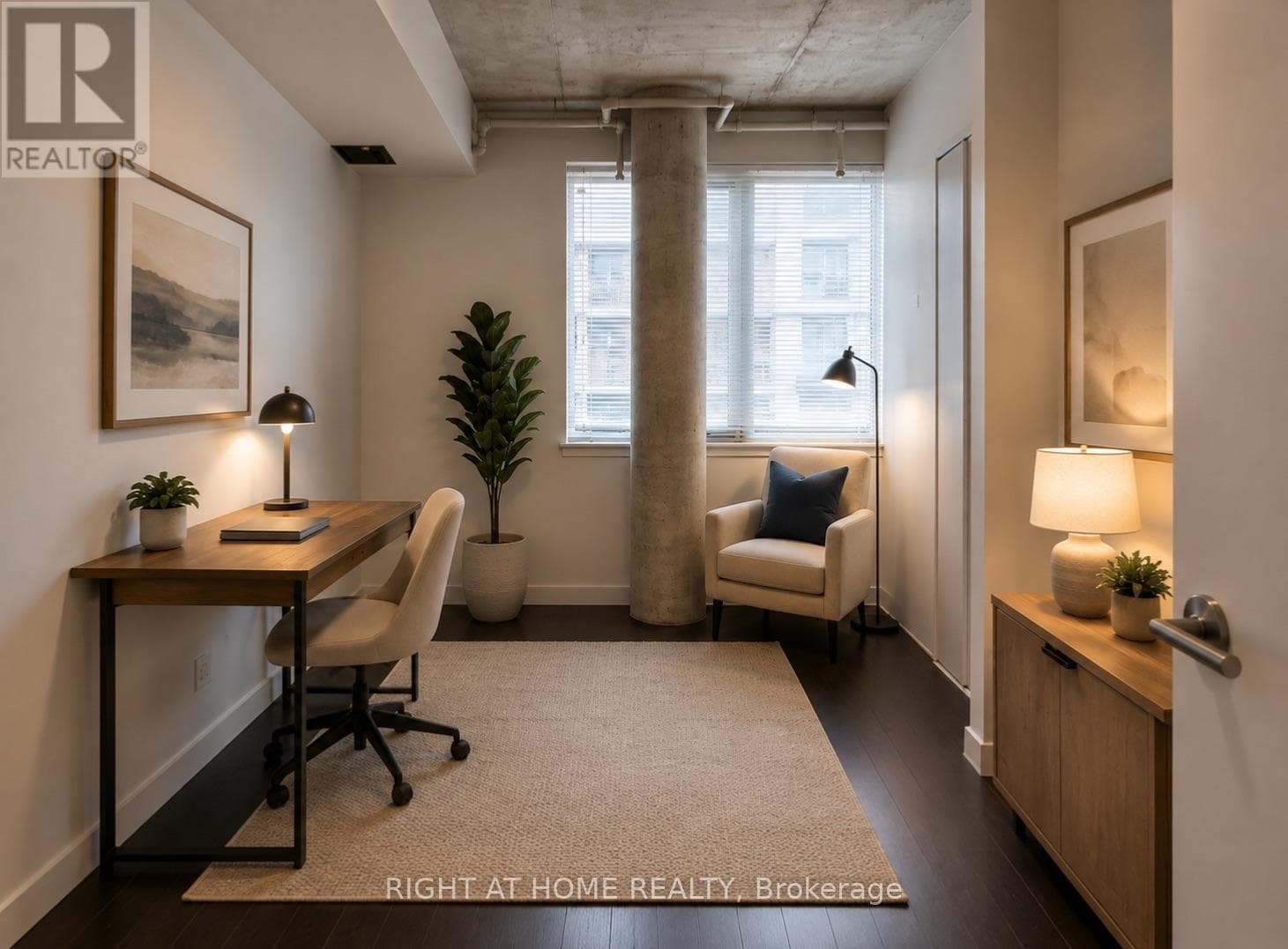Single Family at 304- 38 Niagara Street, Toronto (Niagara), Ontario - Photo 6 - RE/MAX Garden City Realty