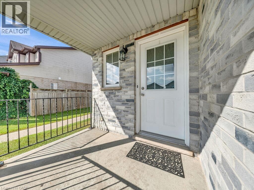 Single Family at 1369 OLD ZELLER Drive, Kitchener, Ontario - Photo 4 - RE/MAX Garden City Realty
