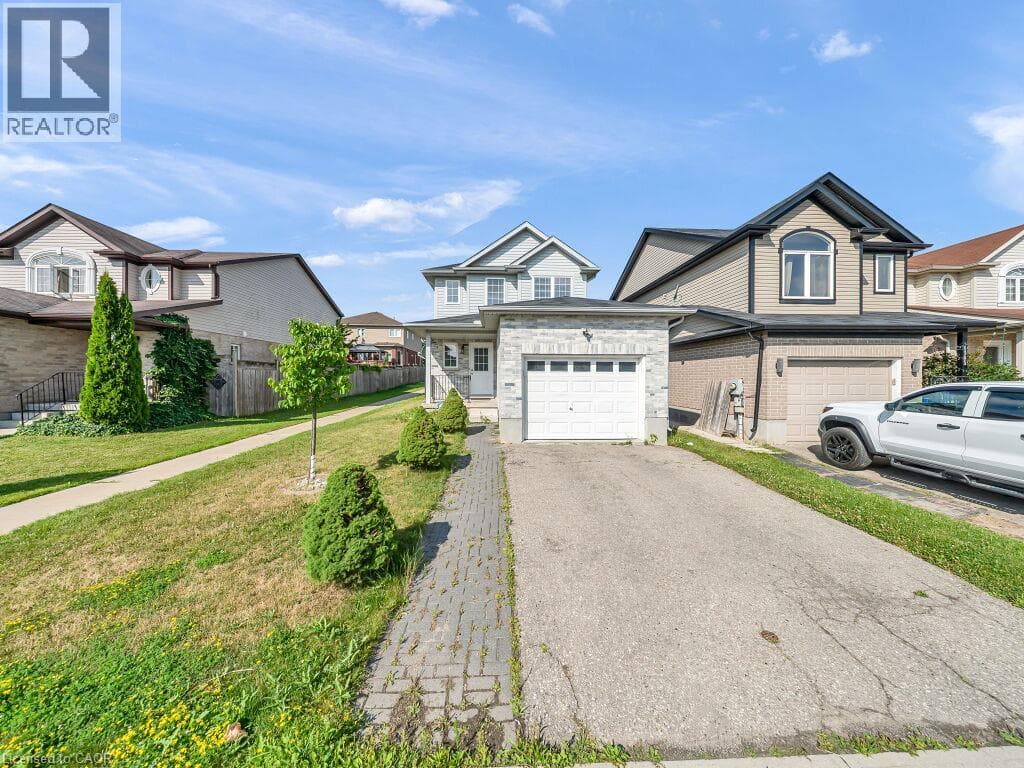 Single Family at 1369 OLD ZELLER Drive, Kitchener, Ontario - Photo 3 - RE/MAX Garden City Realty
