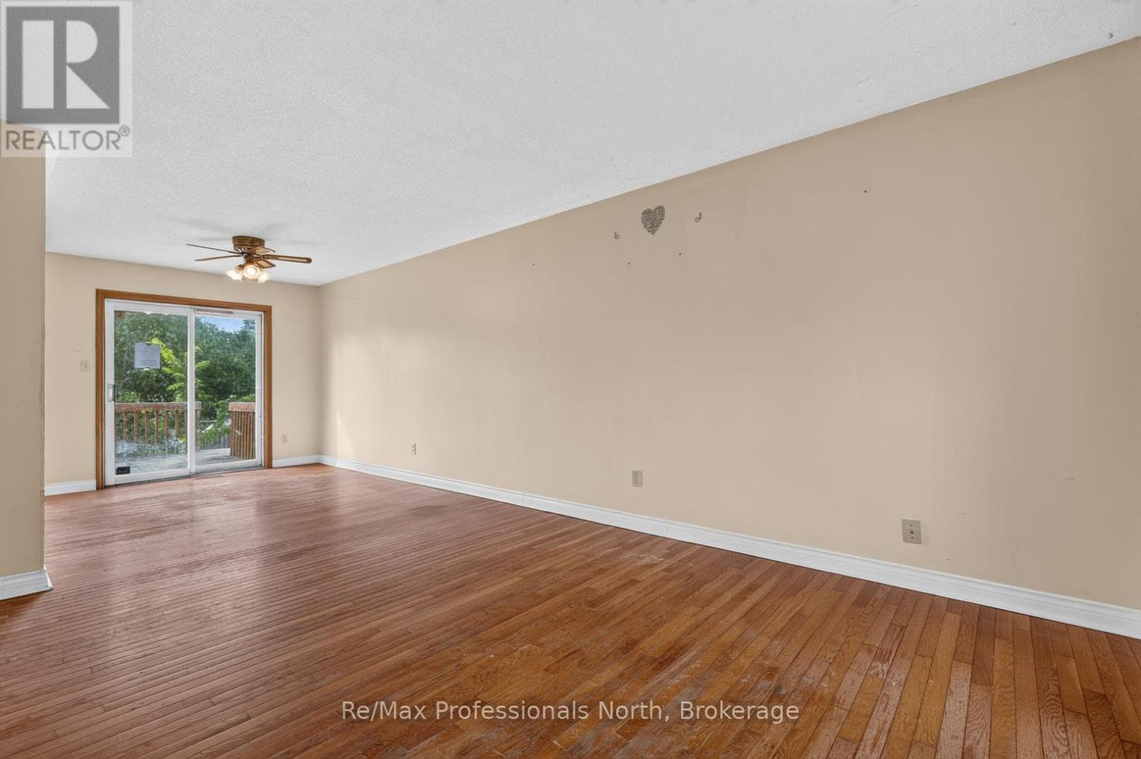 Single Family at 232 Shannon Street, Orillia, Ontario - Photo 6 - RE/MAX Garden City Realty