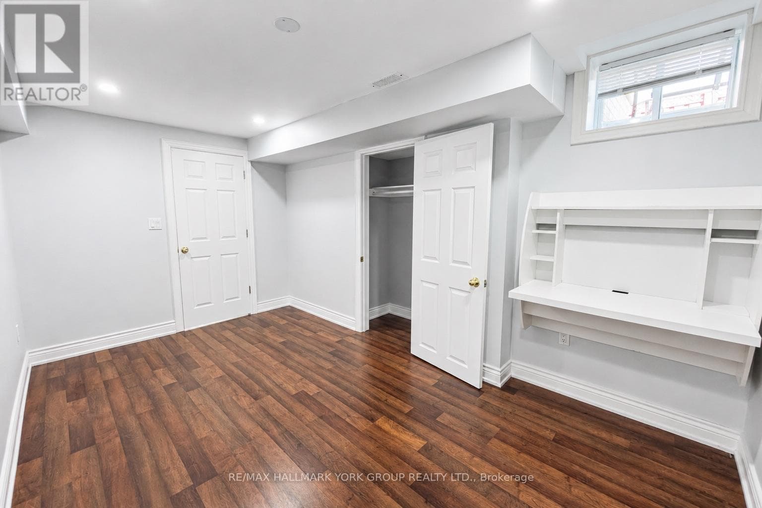 Single Family at 33 Deerwood Crescent, Richmond Hill (Oak Ridges), Ontario - Photo 8 - RE/MAX Garden City Realty
