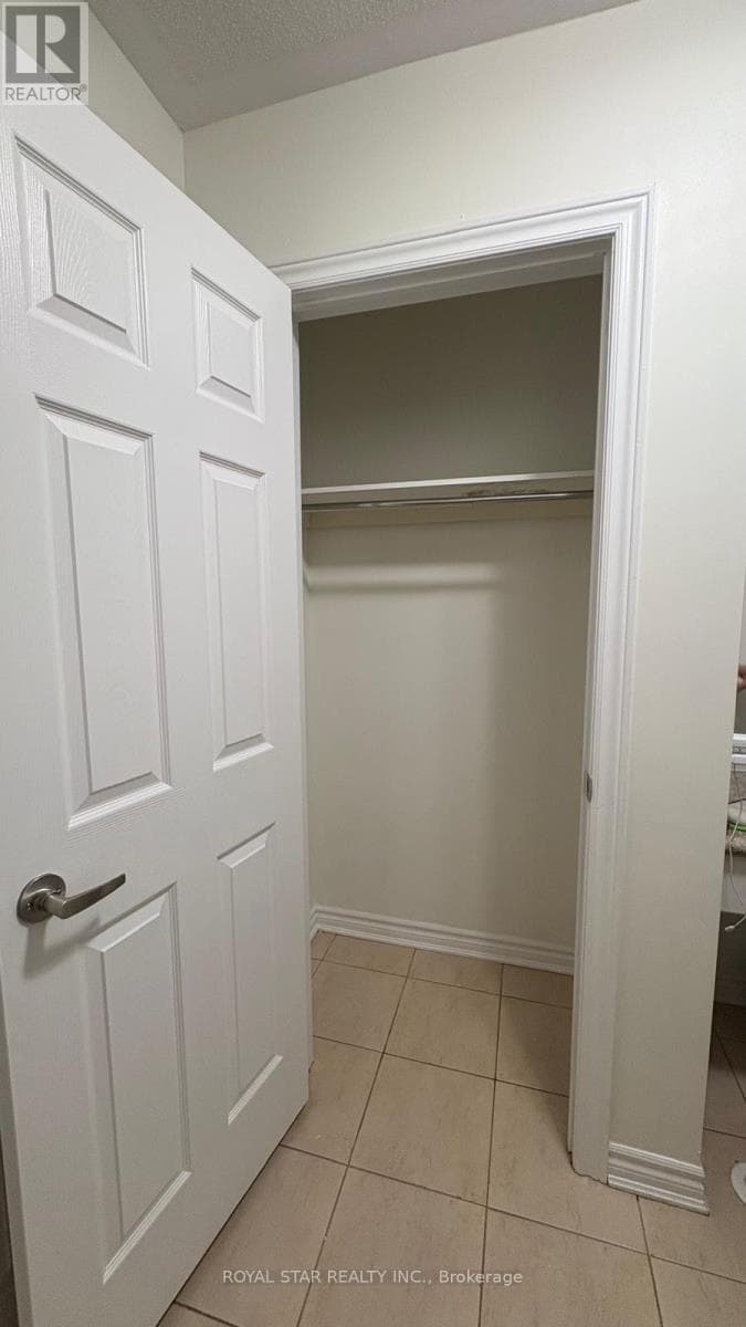 Single Family at 31- 200 Veterans Drive, Brampton (Northwest Brampton), Ontario - Photo 10 - RE/MAX Garden City Realty