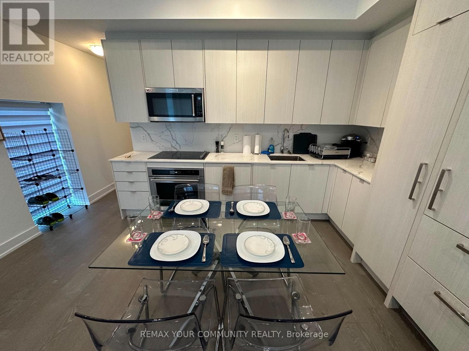 Single Family at TH 1- 175 Pears Avenue, Toronto (Annex), Ontario - Photo 3 - RE/MAX Garden City Realty