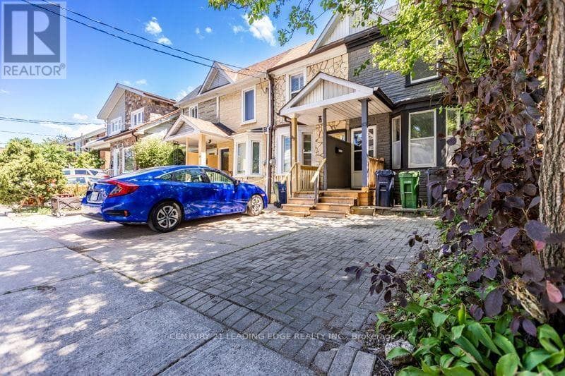 93 Muriel Avenue
