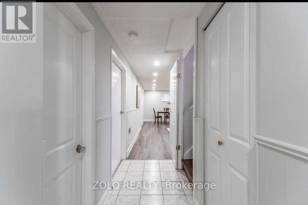 Single Family at 3402 Frobex Court, Mississauga (Erindale), Ontario - Photo 5 - RE/MAX Garden City Realty